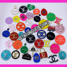 Load image into Gallery viewer, TNT 10 MIX CHARMS PACK