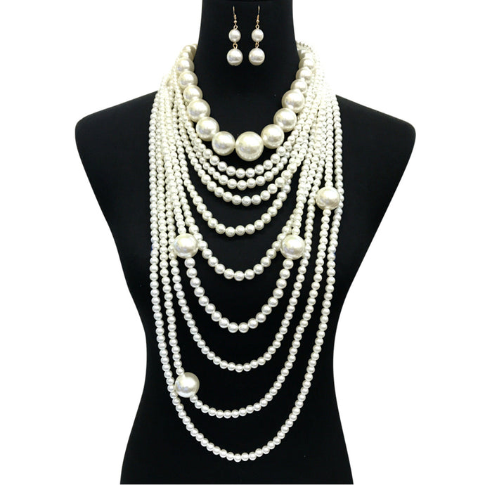 TNT LONG PEARL NECKLACE
